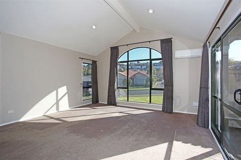Photo of property in 4 Max Short Drive, Pukekohe, 2120