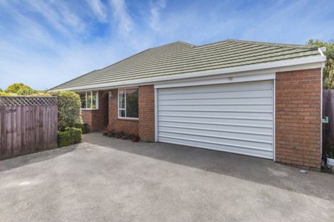 Photo of property in 424 Harewood Road, Harewood, Christchurch, 8051