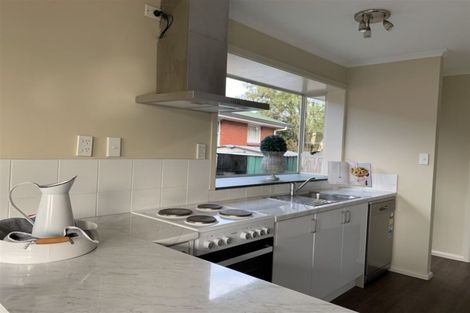 Photo of property in 13 Kathleen Crescent, Hornby, Christchurch, 8042