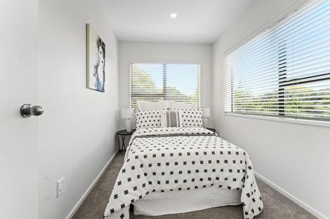 Photo of property in 2/1b Eugenia Rise, Totara Heights, Auckland, 2105