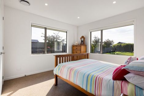 Photo of property in 10 Artistic Avenue, Leamington, Cambridge, 3432