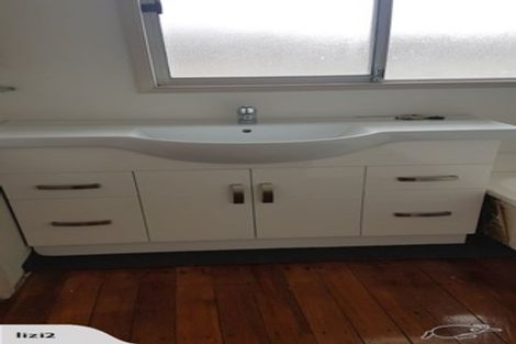 Photo of property in 79a Mackenzie Avenue, Woolston, Christchurch, 8023