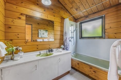 Photo of property in 43 Palmyra Way, Half Moon Bay, Auckland, 2012