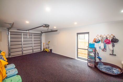 Photo of property in 61 Melksham Drive, Churton Park, Wellington, 6037