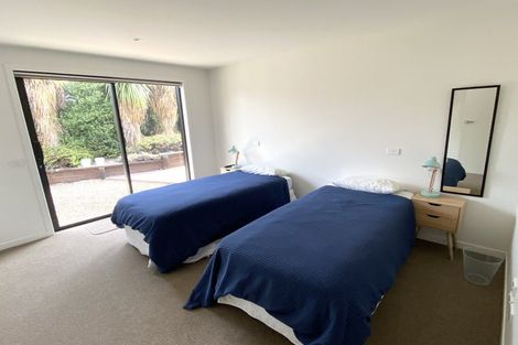 Photo of property in 8 Warbler Lane, Albert Town, Wanaka, 9305