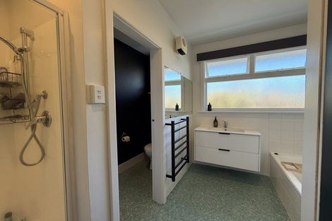 Photo of property in 36 Westmont Street, Ilam, Christchurch, 8041