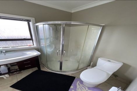 Photo of property in 30 Grove Road, Papakura, 2110