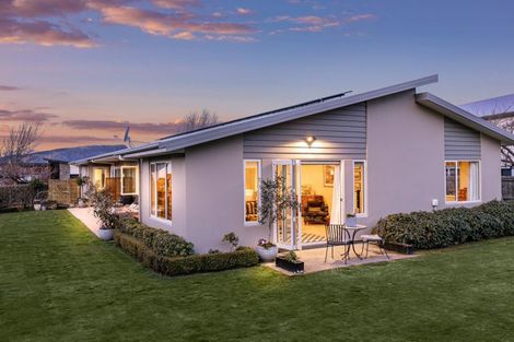 Photo of property in 50 Kelliher Drive, Wanaka, 9305