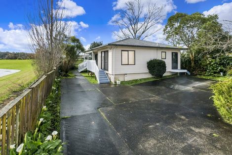 Photo of property in 2/62 Tonar Street, Northcote, Auckland, 0627