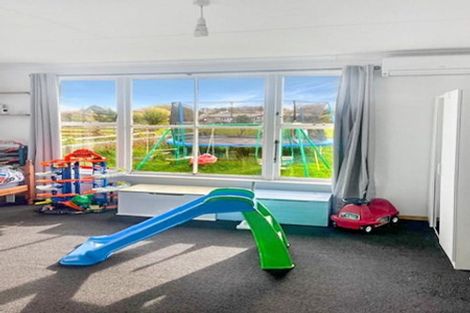 Photo of property in 5 Purnell Place, Marton, 4710