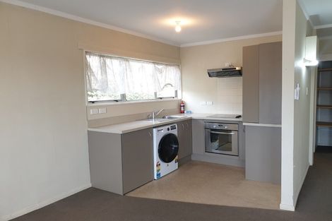 Photo of property in 126u2 Redwood Avenue, Tawa, Wellington, 5028