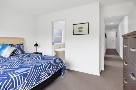 Photo of property in 16 Egmont Street, Patea, 4520