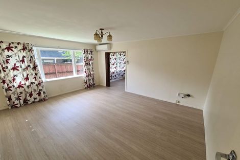 Photo of property in 6 Longburn Road, Henderson, Auckland, 0610