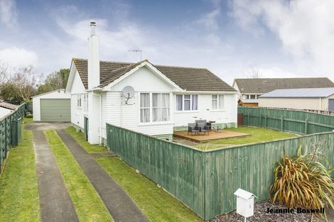 Photo of property in 3 Kupe Place, Highbury, Palmerston North, 4412