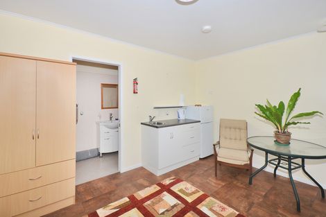 Photo of property in 12 Ogle Crescent, Te Kamo, Whangarei, 0112