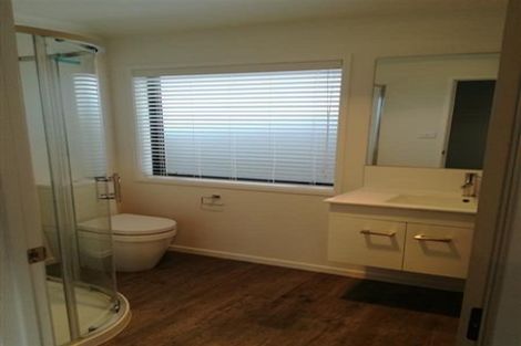 Photo of property in 18 Kahuparere Crescent, Pyes Pa, Tauranga, 3112