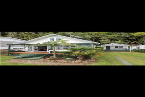 Photo of property in 344 Thames Coast Sh25 Road, Thornton Bay, Thames, 3575