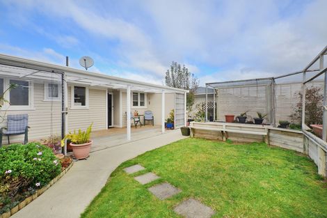 Photo of property in 12 Ogle Crescent, Te Kamo, Whangarei, 0112