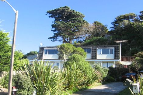 Photo of property in 3 Kerr Grove, Johnsonville, Wellington, 6037