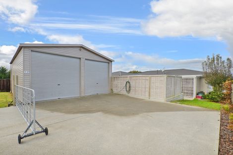 Photo of property in 12 Ogle Crescent, Te Kamo, Whangarei, 0112