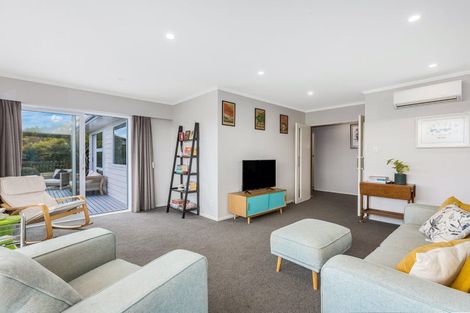 Photo of property in 12 Truro Road, Camborne, Porirua, 5026