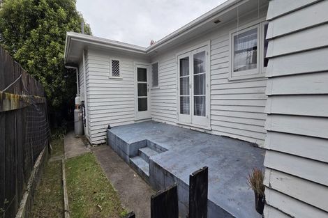 Photo of property in 1 Grayson Avenue, Mangakakahi, Rotorua, 3015