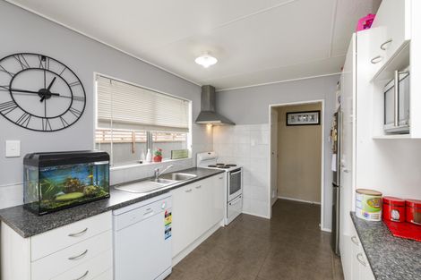 Photo of property in 8 Kaimanawa Street, Kelvin Grove, Palmerston North, 4414