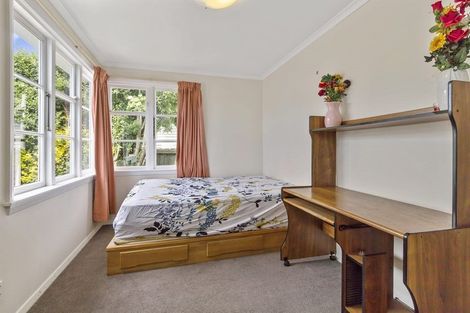 Photo of property in 11 Hollyford Avenue, Bryndwr, Christchurch, 8053