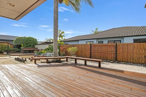 Photo of property in 20 Aranui Drive, Papamoa Beach, Papamoa, 3118