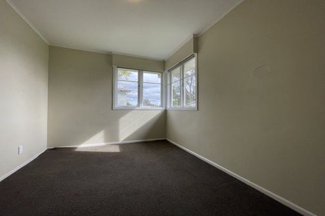 Photo of property in 12 Norma Avenue, Te Atatu South, Auckland, 0610