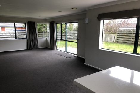 Photo of property in 7 Sequoia Grove, Mount Maunganui, 3116