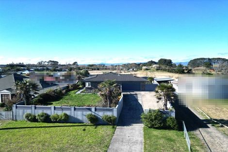 Photo of property in 8 Brown Street, Foxton, 4814