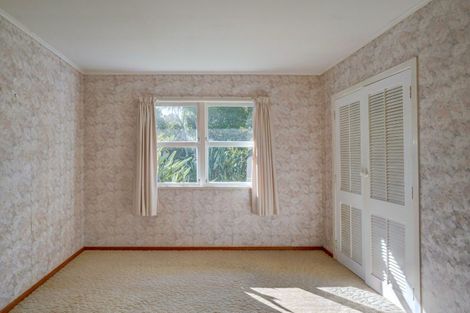 Photo of property in 32 Yorke Road, Haruru, 0204