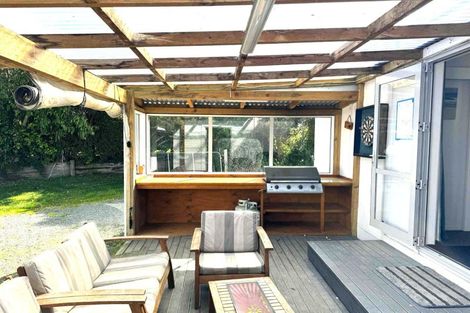 Photo of property in 13 Kowhai Street, Kaka Point, 9271