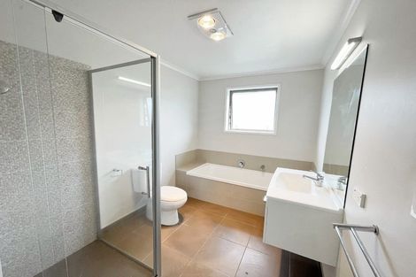 Photo of property in 19 Perla Road, Pukekohe, 2120