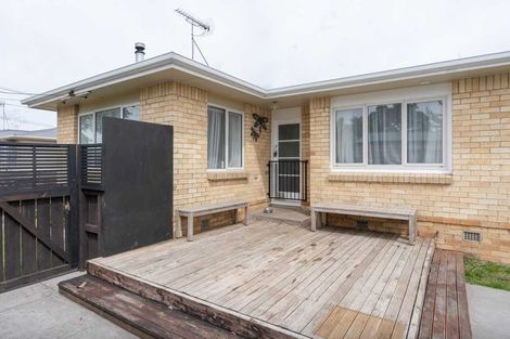 Photo of property in 12 Poaka Avenue, Dinsdale, Hamilton, 3204