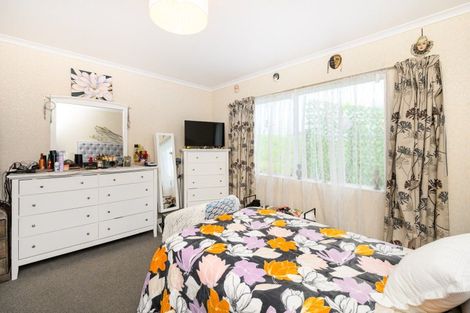 Photo of property in 48 Botanical Road, Takaro, Palmerston North, 4412