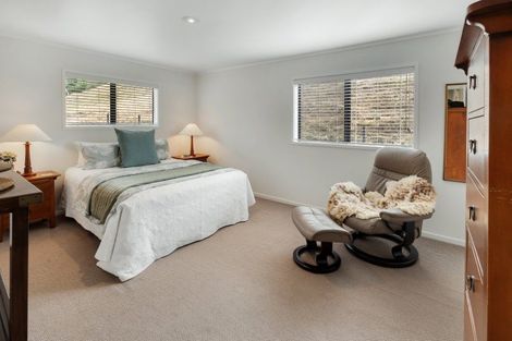 Photo of property in 17 Hayley Lane, East Tamaki Heights, Auckland, 2016