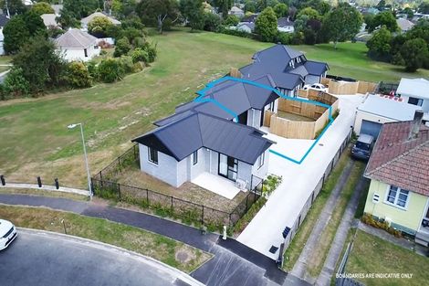 Photo of property in 23u2 Ross Crescent, Fairfield, Hamilton, 3214