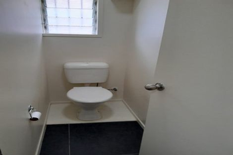 Photo of property in 2 Gorrie Road, Regent, Whangarei, 0112