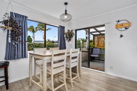 Photo of property in 9/24 Sinclair Street, Greerton, Tauranga, 3112