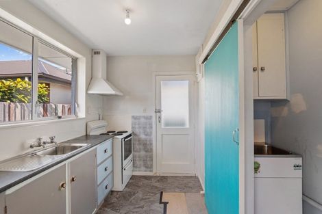 Photo of property in 2/78 Barton Street, Woolston, Christchurch, 8023