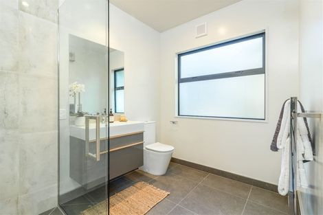 Photo of property in 88c Hinau Street, Riccarton, Christchurch, 8041