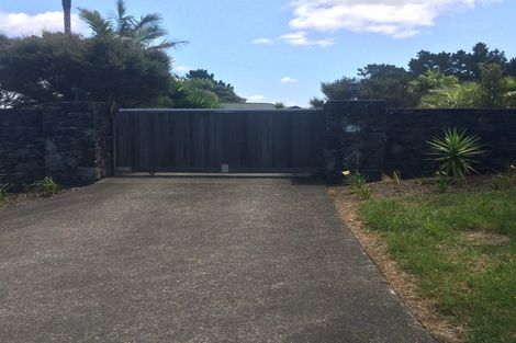 Photo of property in 1204 East Coast Road, Redvale, Albany, 0794