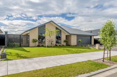 Photo of property in 7 Northmoor Boulevard, Rolleston, 7615