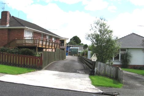 Photo of property in 6 Brookfield Road, Te Atatu Peninsula, Auckland, 0610