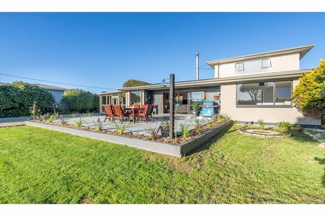 Photo of property in 14 Turner Street, Edendale, 9825