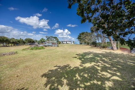 Photo of property in 67 West Coast Road, Te Kopuru, Dargaville, 0371