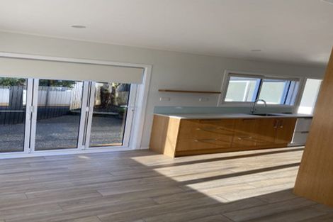 Photo of property in 43 Stredwick Drive, Torbay, Auckland, 0630