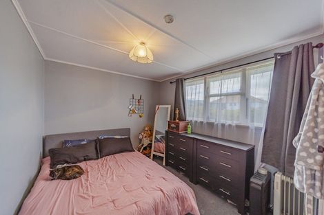 Photo of property in 2b Mackie Street, Waipukurau, 4200